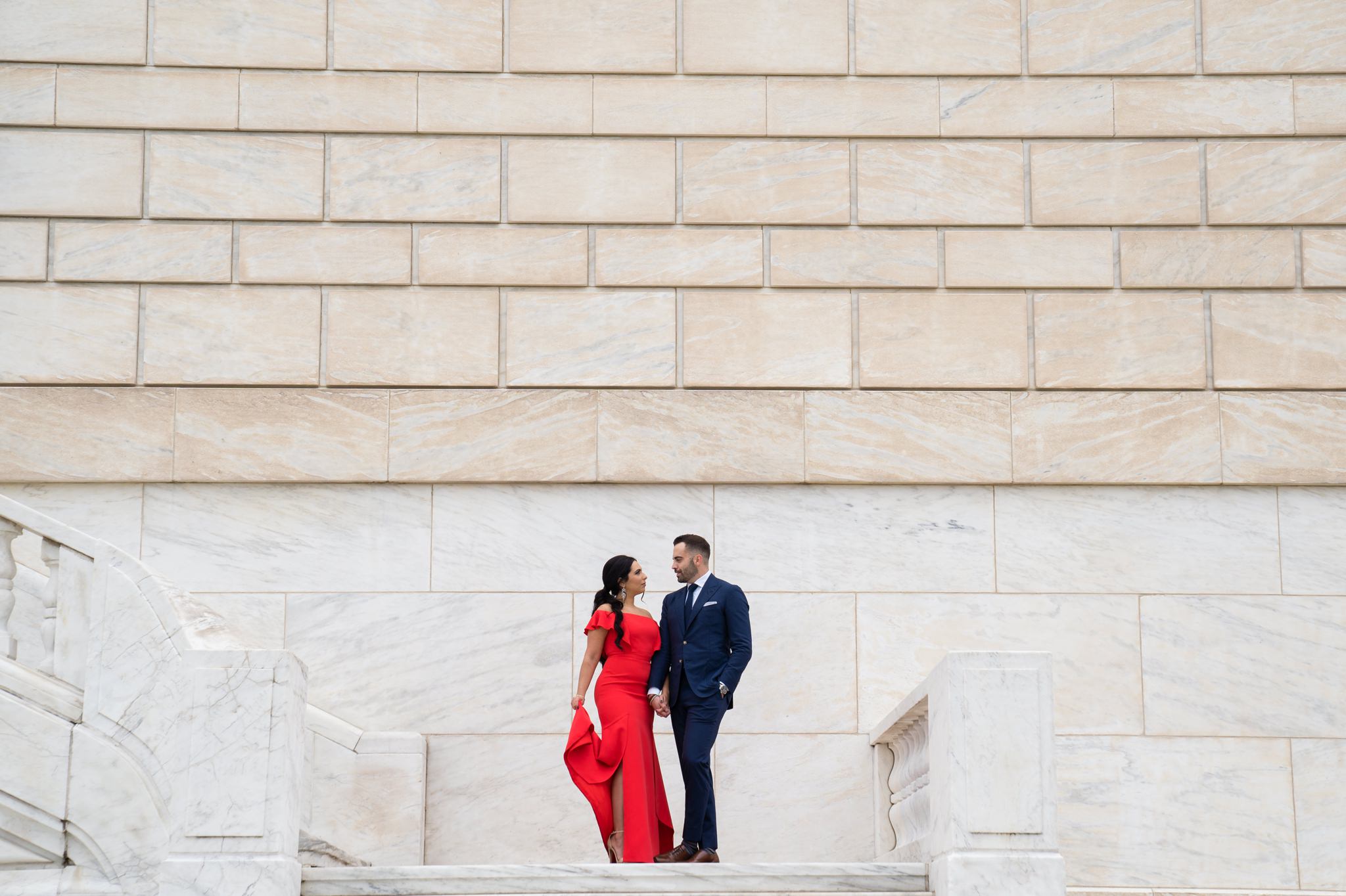 Engagement session at the Detroit Institute of Art