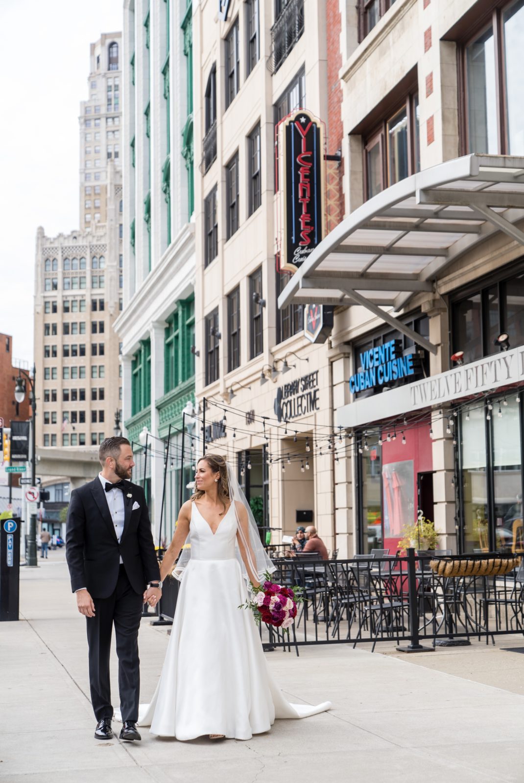 Detroit Opera House Wedding Brian Weitzel Photography   Detroit Opera House Wedding 30 1070x1600 