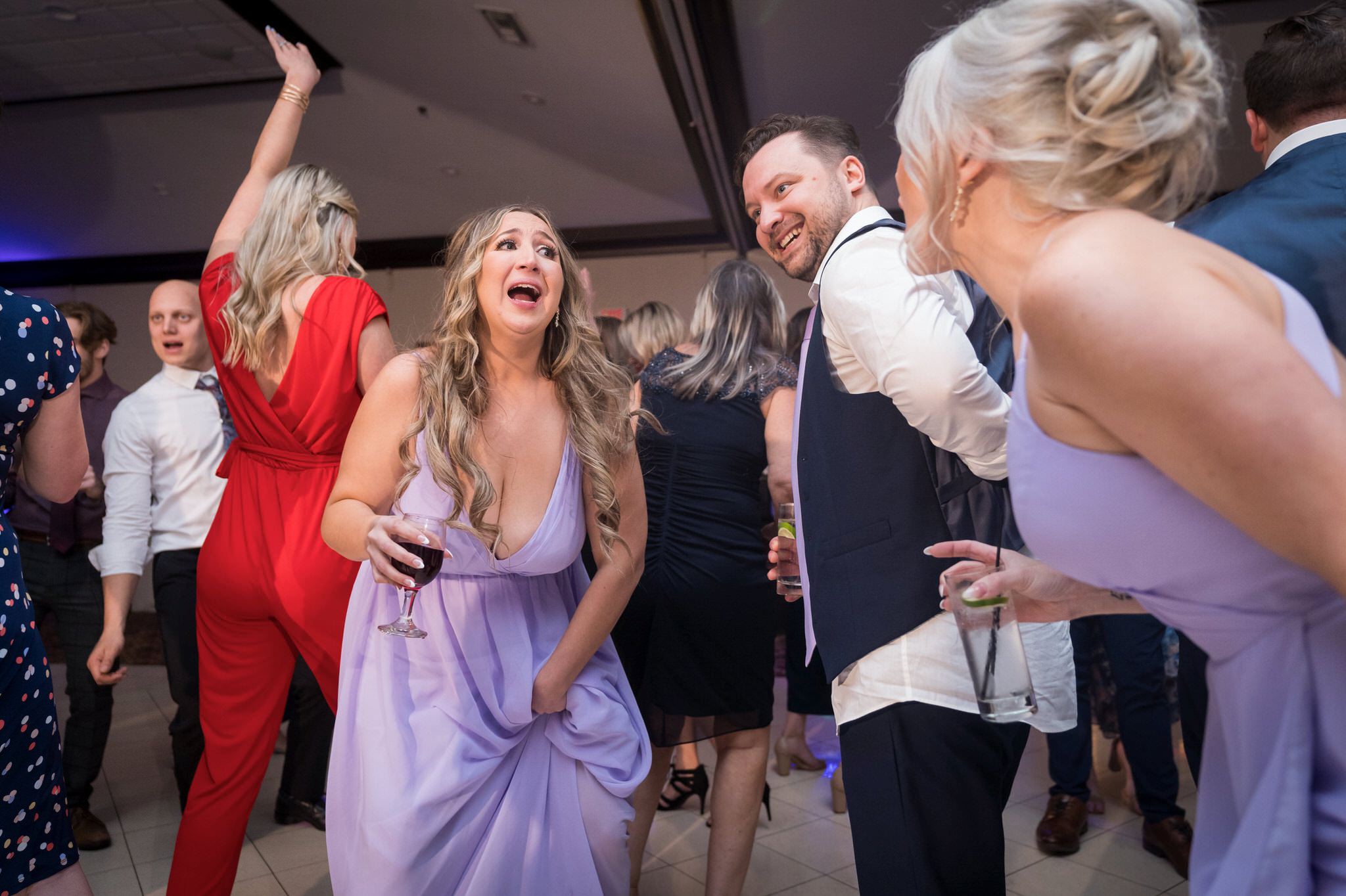 guests dance at an Italian American Cultural Society Wedding reception
