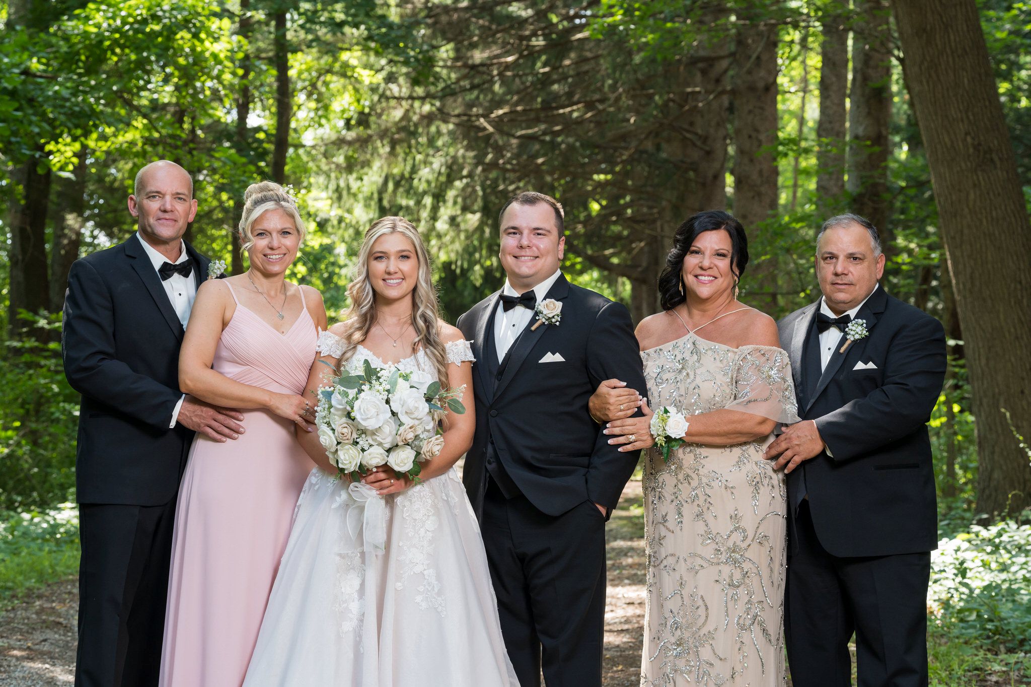Family formals at a Stony Creek wedding.