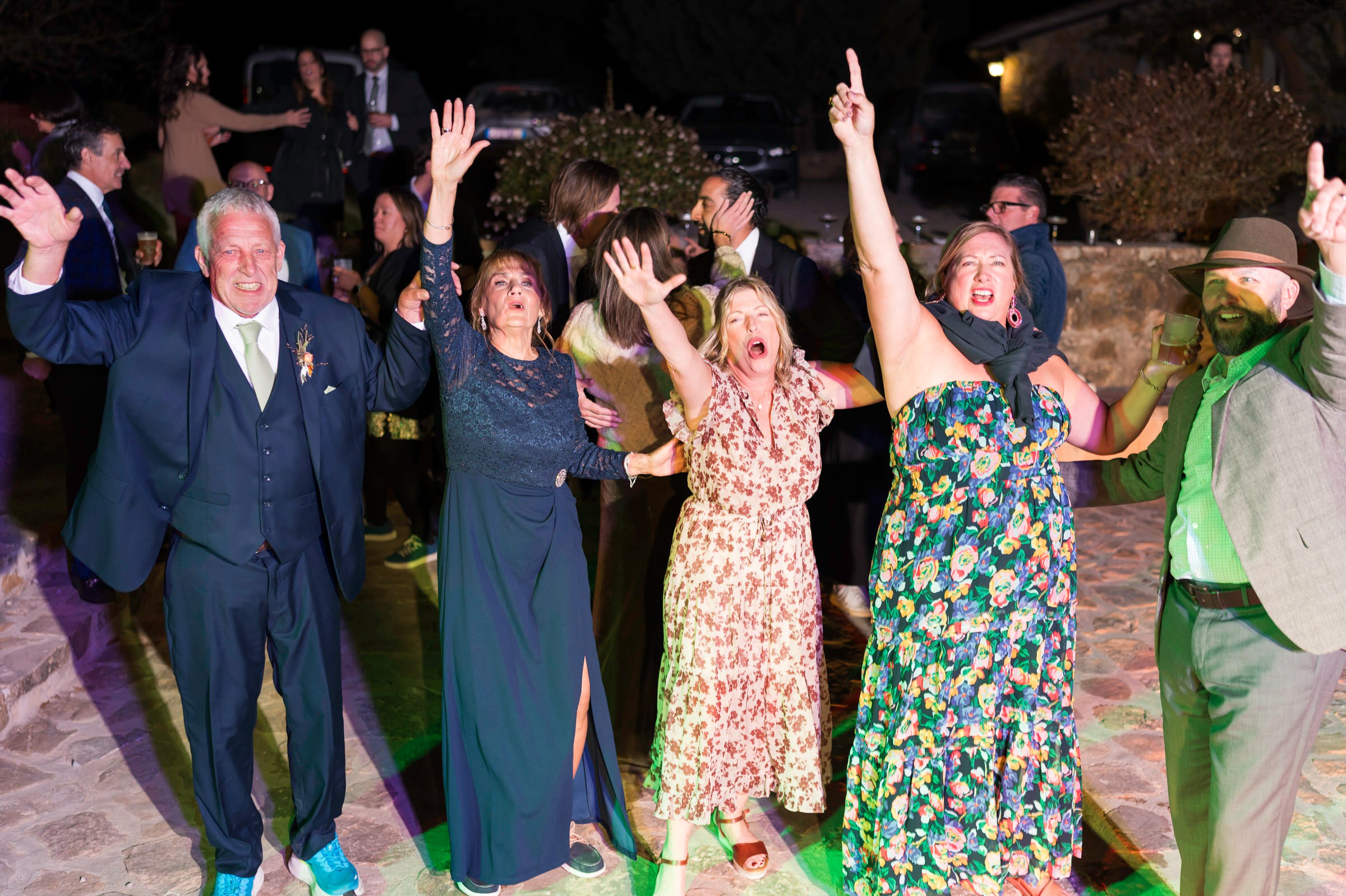 Line dancing during wedding in Tuscany 