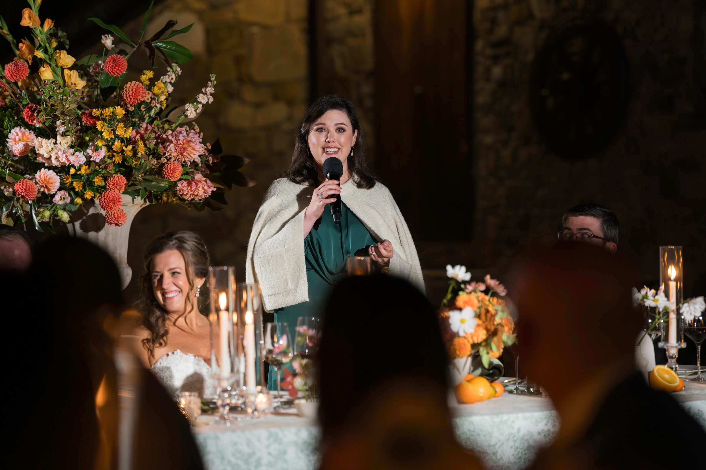 Maid of honor speaks during Quercia al Poggio wedding